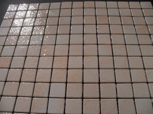 Mozaika jasno różowa błyszcząca 2,5x2,5 cm, ceramiczna Petale AG 19