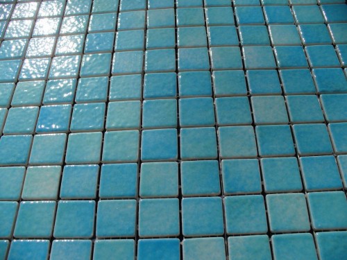 mozaika błękitna błyszcząca 2,5 x 2,5 cm ceramiczna Marquises AG 25 Emaux de Briare