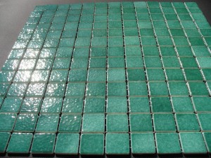 Mozaika ciemno zielona błyszcząca 2,5x2,5 cm, ceramiczna Buis AG 31