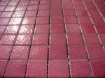 Mozaika ciemno różowa błyszcząca w kolorze fuksji  2,5x2,5 cm, ceramiczna Fuchsia AG 37