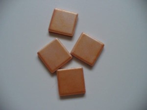Mozaika metalizowana ciemno złota matowa 2,5x2,5 cm, ceramiczna Oroide  AL 72 luzem